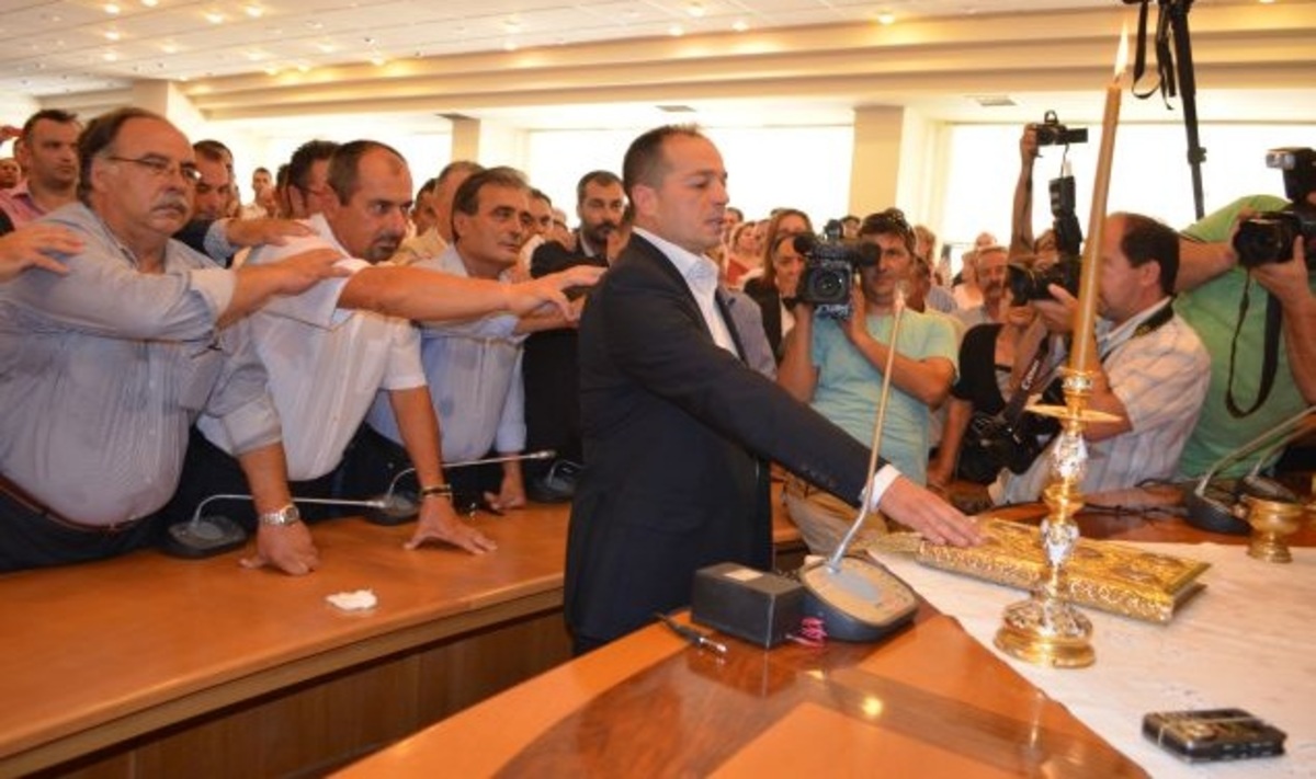 Λαμία: Ορκίστηκε ο Σταυρογιάννης – Ενωτικός ο νέος Δήμαρχος (VIDEO)