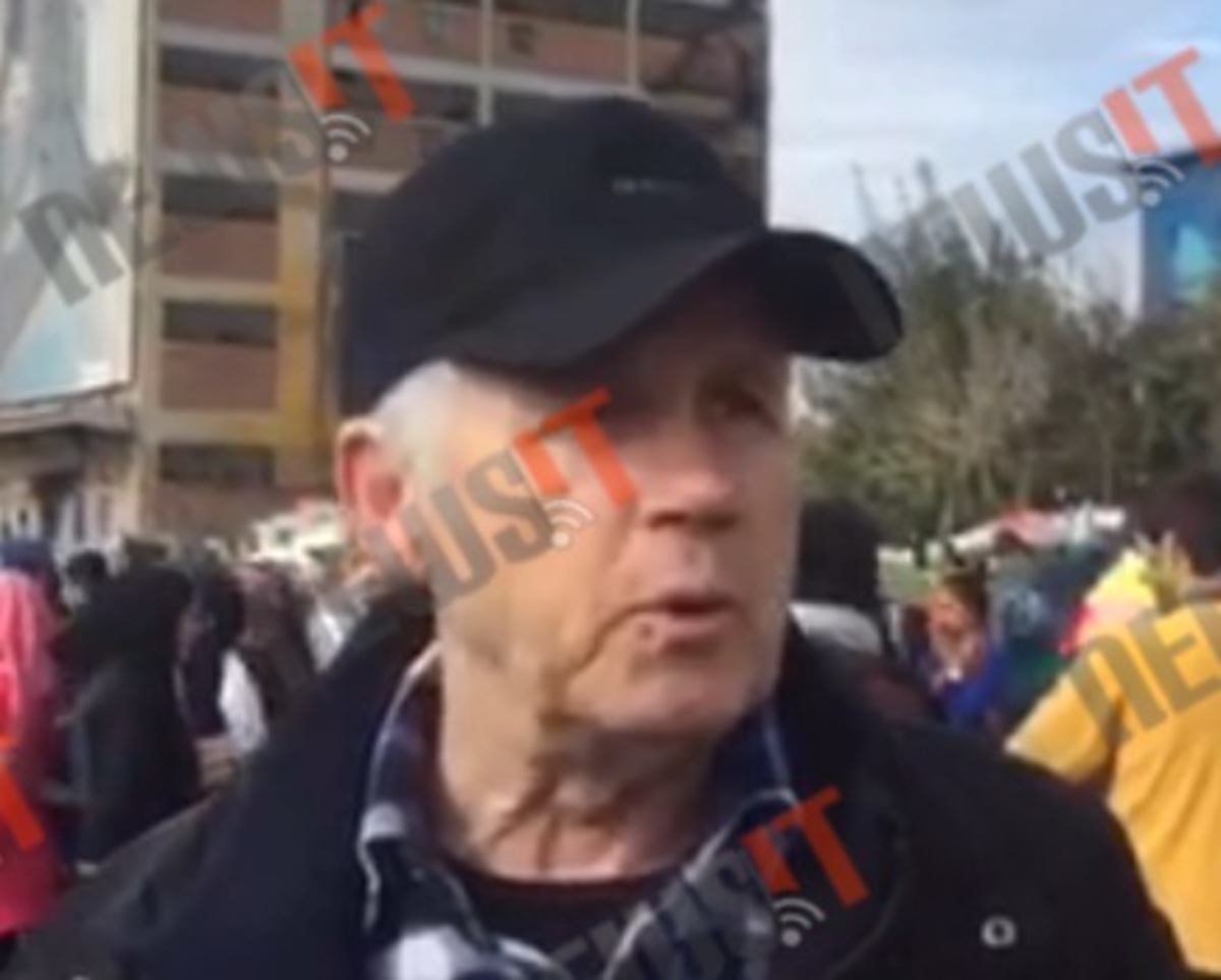 Μαγείρευε για οικογένειες προσφύγων