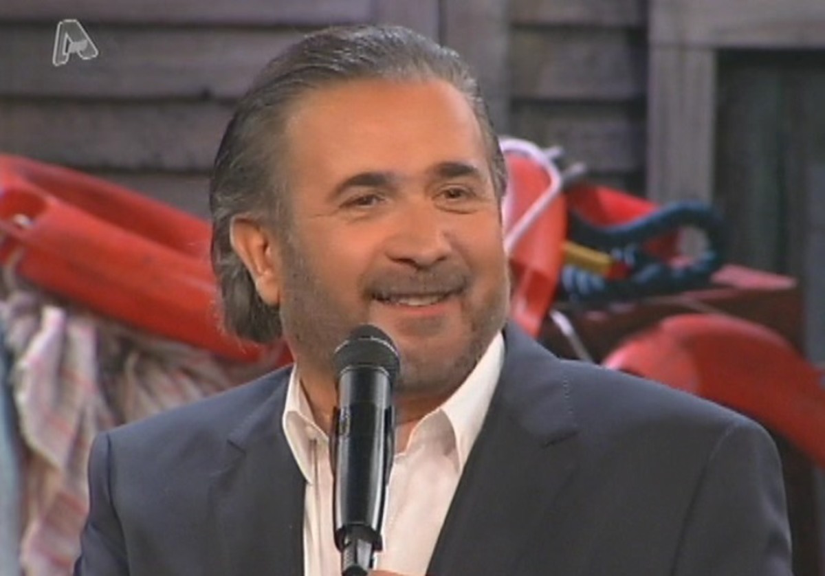 Ο Λάκης έχασε την Ανθούλα, όμως βρήκε…