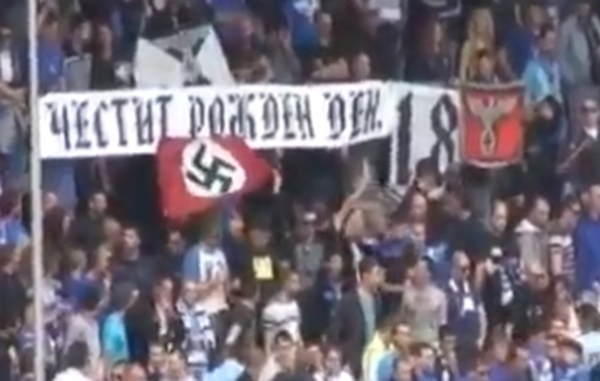 Οπαδοί της Λέφσκι “γιόρτασαν” τα γενέθλια του Χίτλερ (VIDEO)