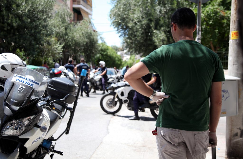 Τρόμος σε σπίτι στην Ελευσίνα