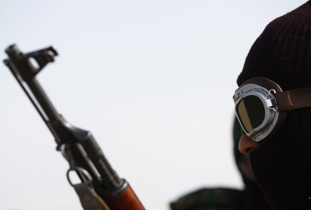 Λιβύη: Σκοτώθηκαν άμαχοι κατα τη διάρκεια βομβαρδισμών απο τις δυνάμεις του Καντάφι