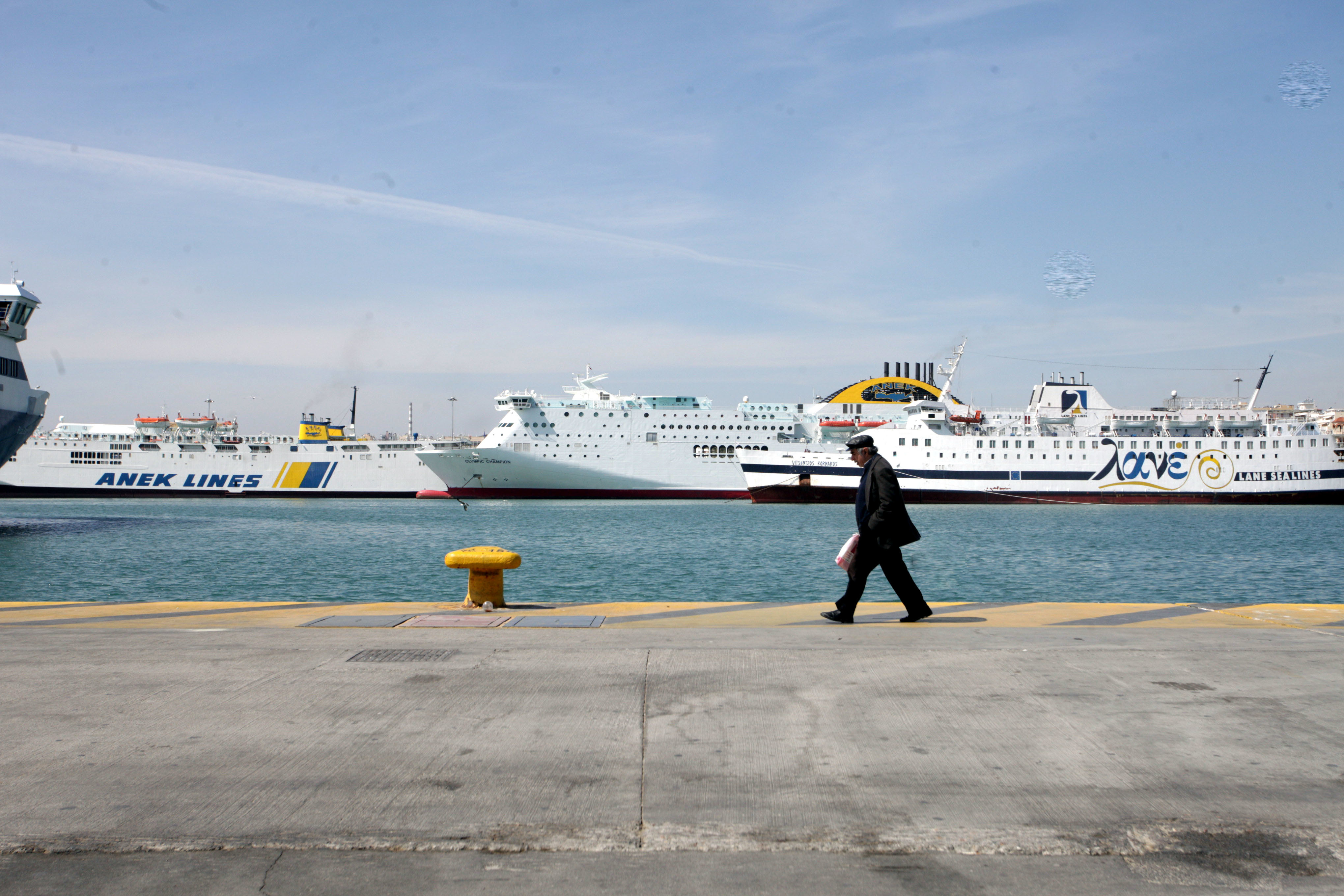 Στάση εργασίας των λιμενεργατών την Πέμπτη