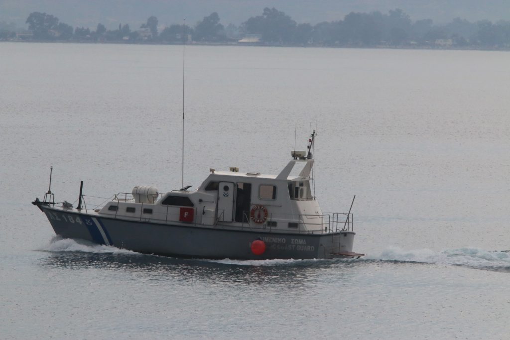 “Ψάρεψε” χειροβομβίδες στο Πέραμα