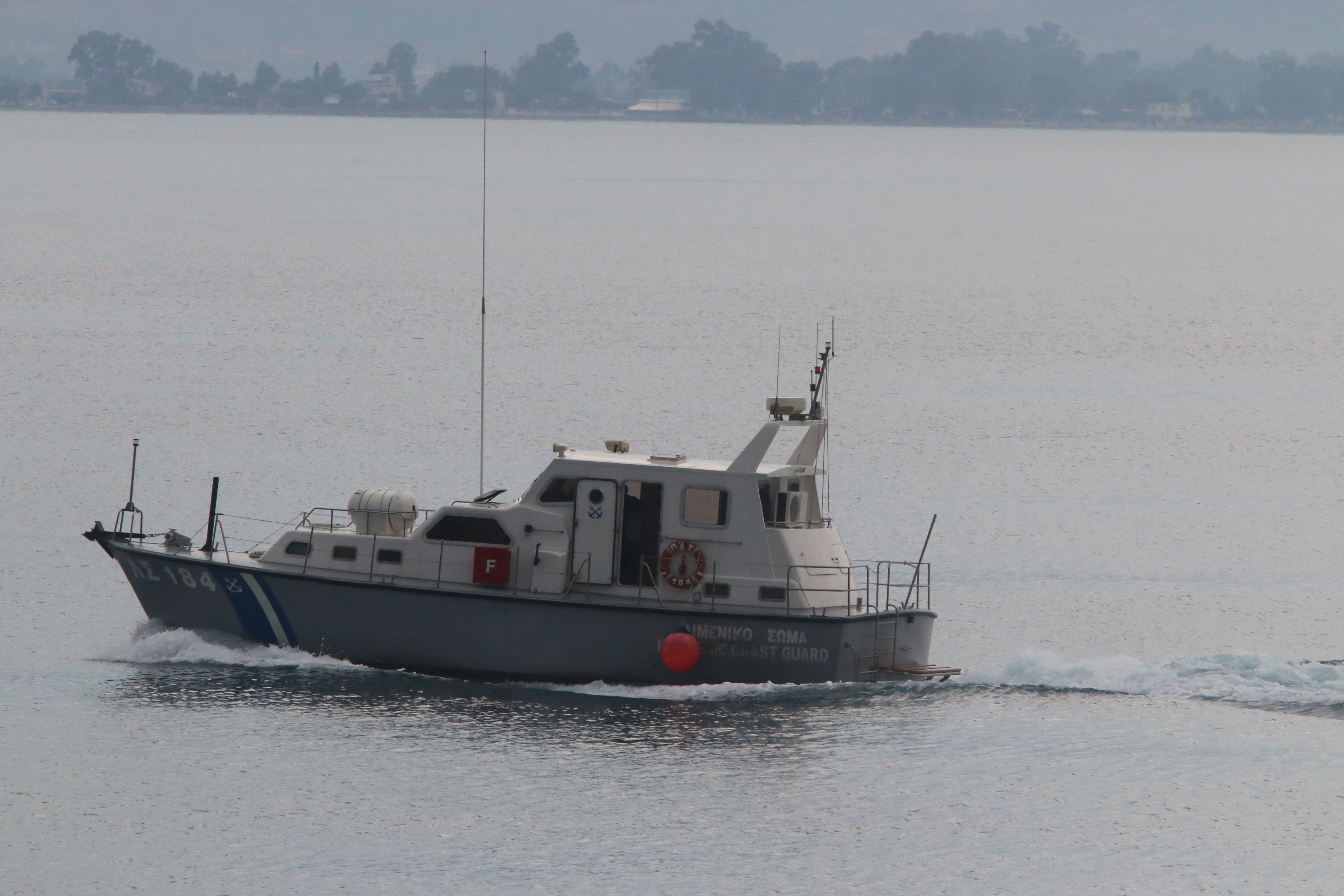 “Ψάρεψε” χειροβομβίδες στο Πέραμα