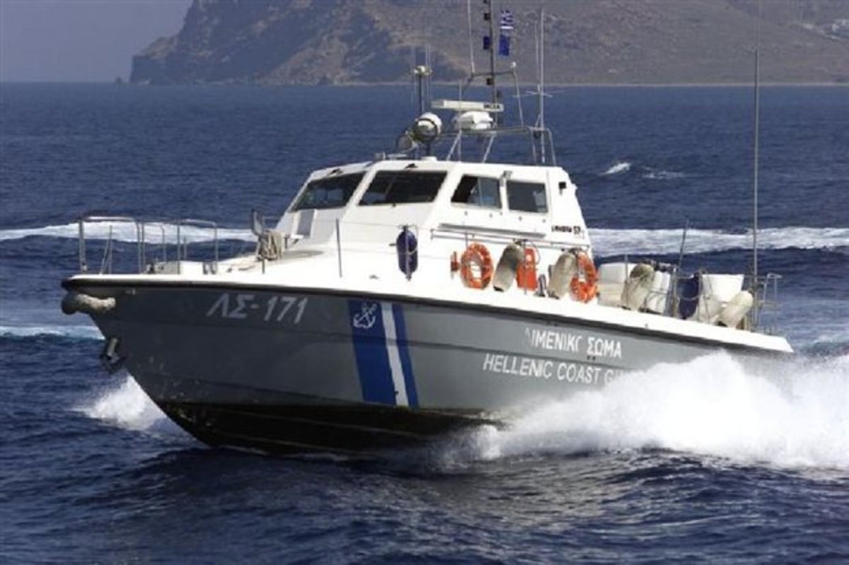 Θρίλερ με πτώμα άνδρα που εντοπίστηκε στη Σαντορίνη