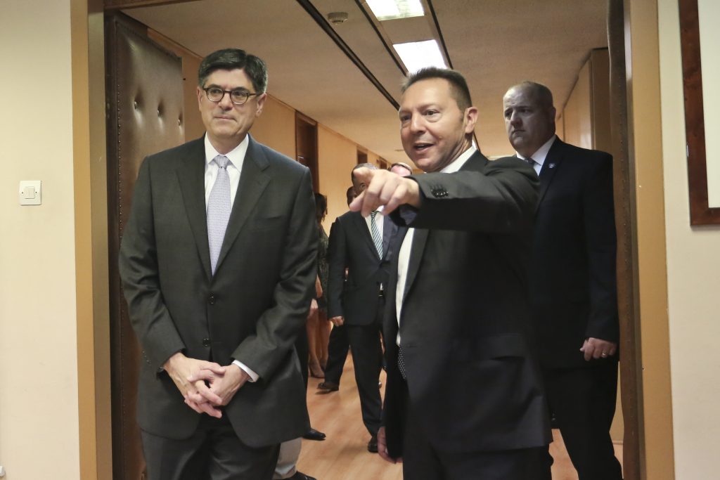 Τι αναφέρουν τα αμερικανικά ΜΜΕ για την επίσκεψη του Τζακ Λιου στην Ελλάδα