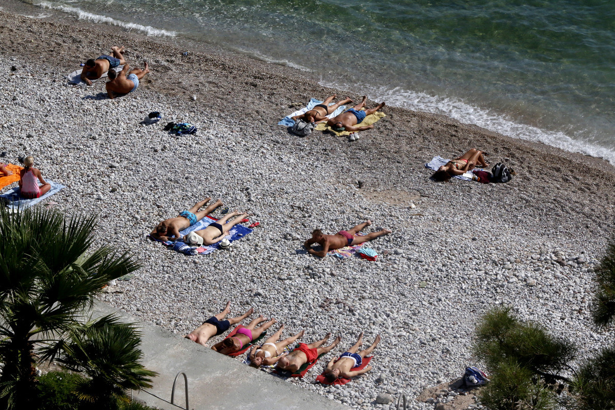 Ρήμαζαν τα αυτοκίνητα λουόμενων σε Ροδόπη και Ξάνθη