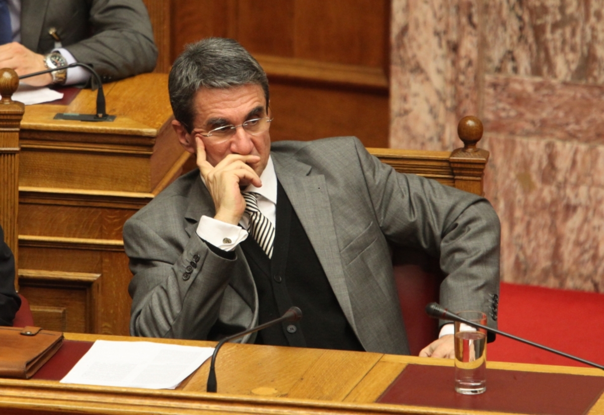 Α.Λοβέρδος: “Το πρόβλημα του ΠΑΣΟΚ είναι η έλλειψη ηγεσίας”