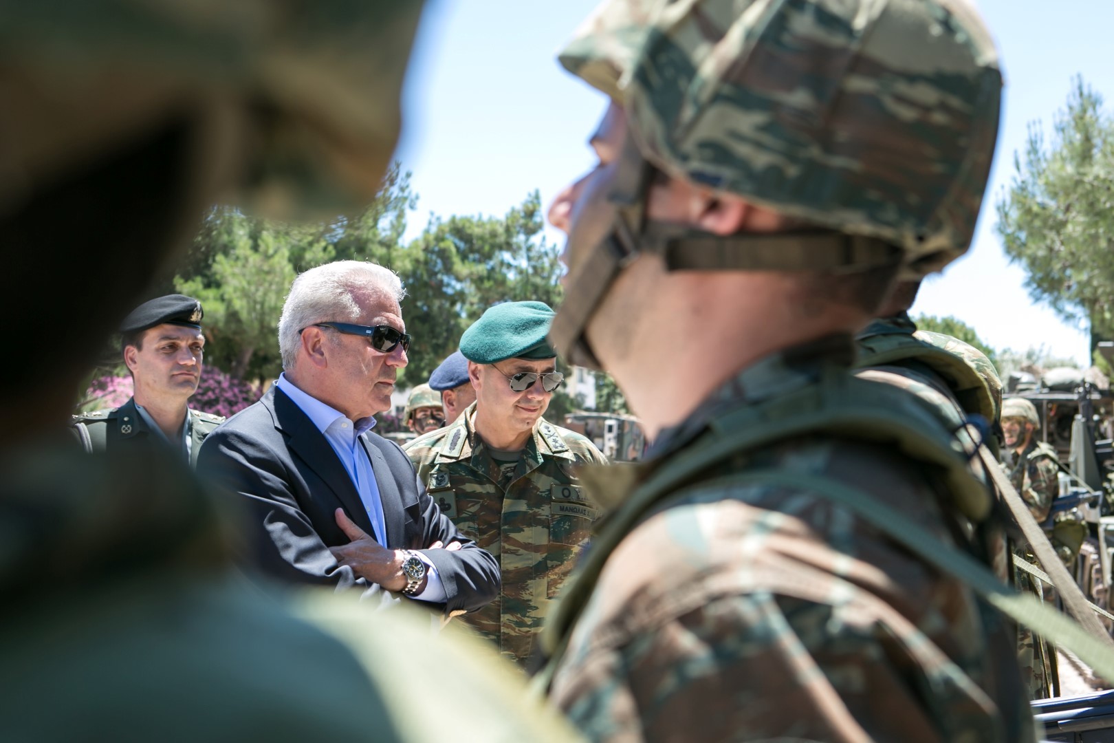 Με περικοπή η επιστροφή των… περικοπών στους στρατιωτικούς!