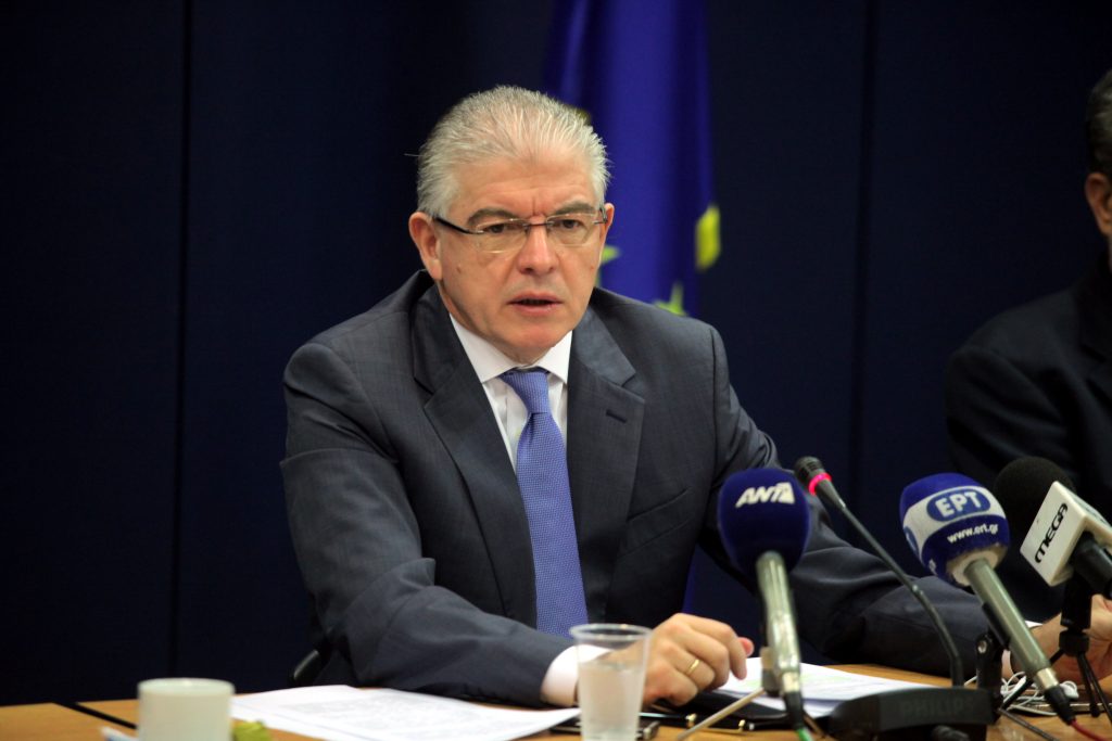 “Καμπανάκι” για όσους αποσύρουν φάρμακα για να επωφεληθούν