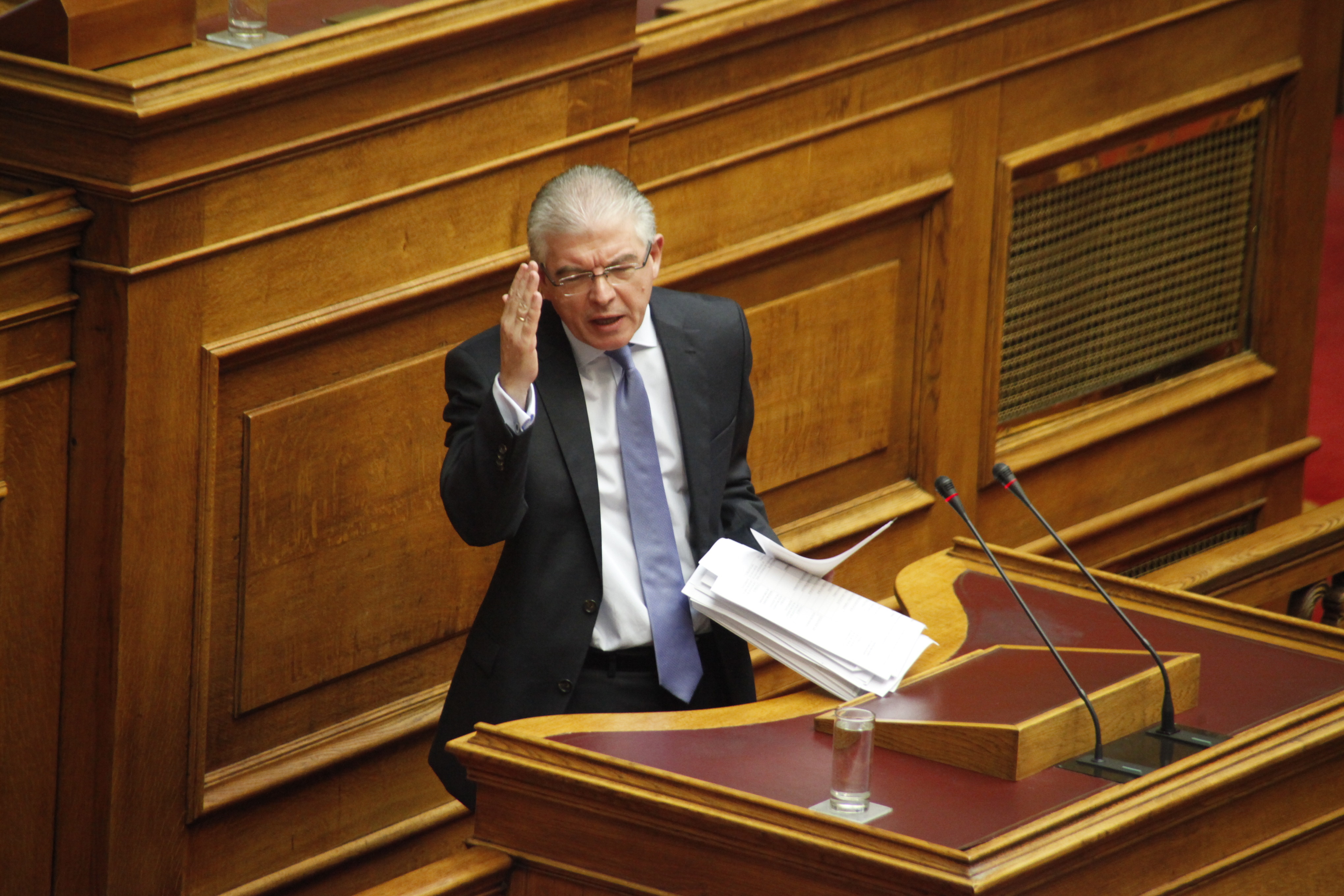 “Όχι” Λυκουρέντζου στην τροπολογία του ΚΚΕ για το κλείσιμο της ΕΡΤ – Αποχώρησαν από τη Βουλή ΚΚΕ, ΣΥΡΙΖΑ