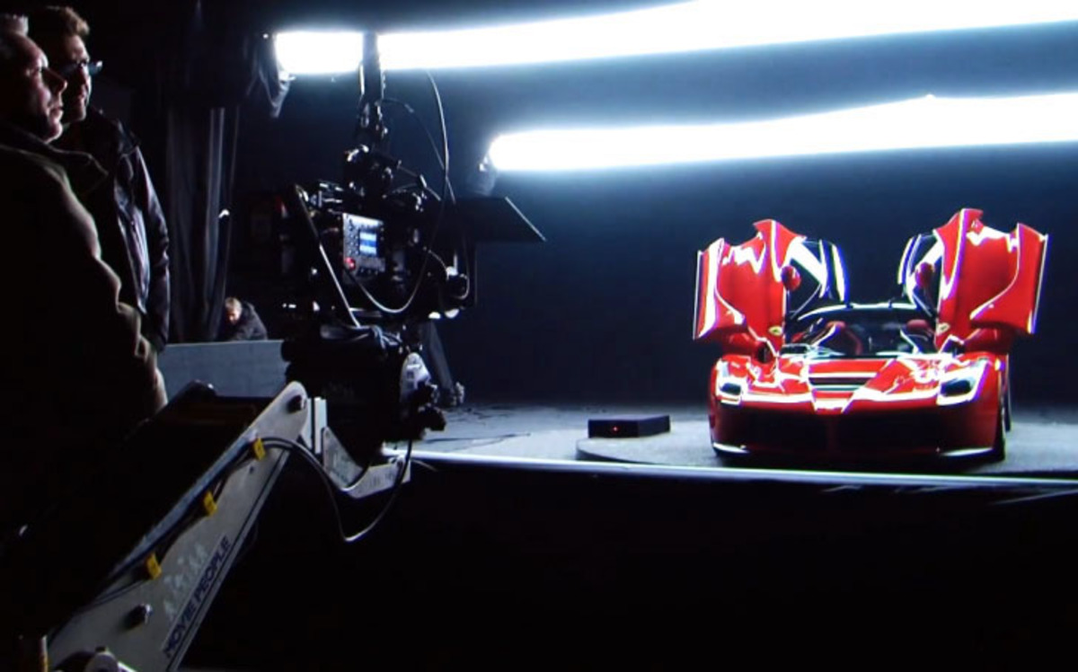 Backstage video από τη φωτογράφιση της LaFerrari