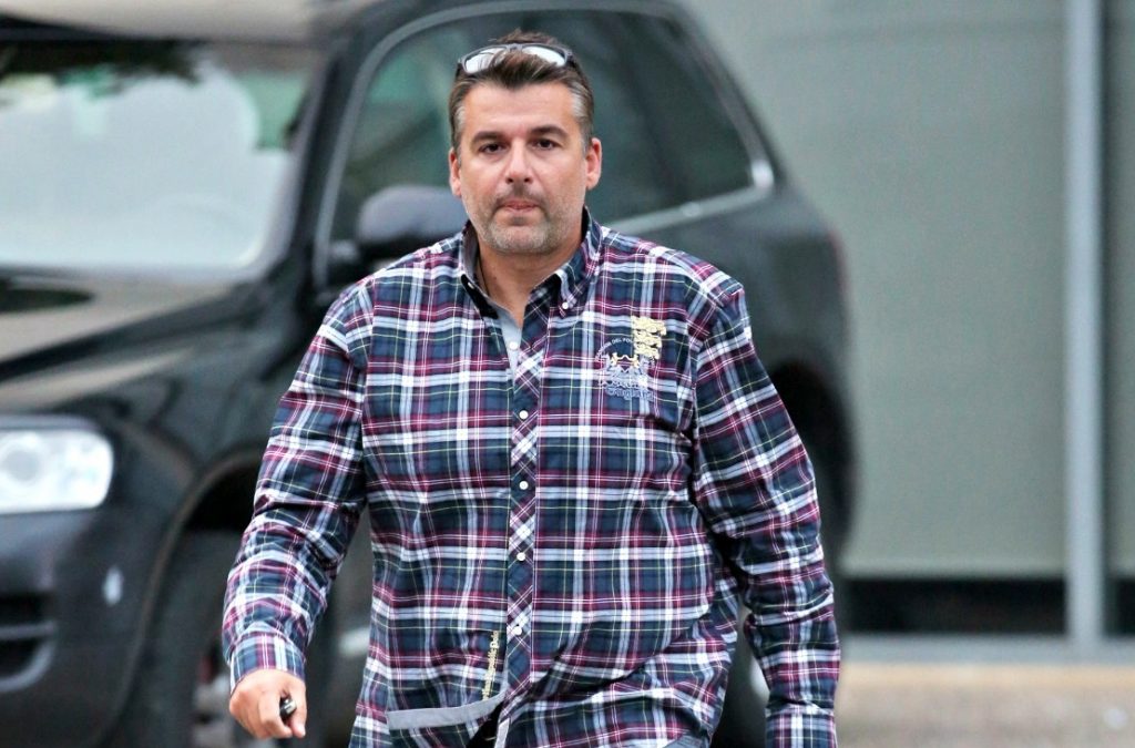 Διαγραφή του Γιώργου Λιάγκα από την ΕΣΗΕΑ