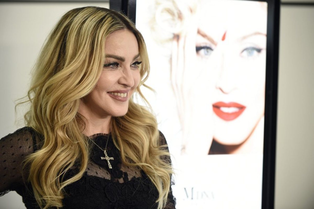 Πρώην εραστής βγάζει στη φόρα βίντεο από το κρεβάτι με τη Madonna