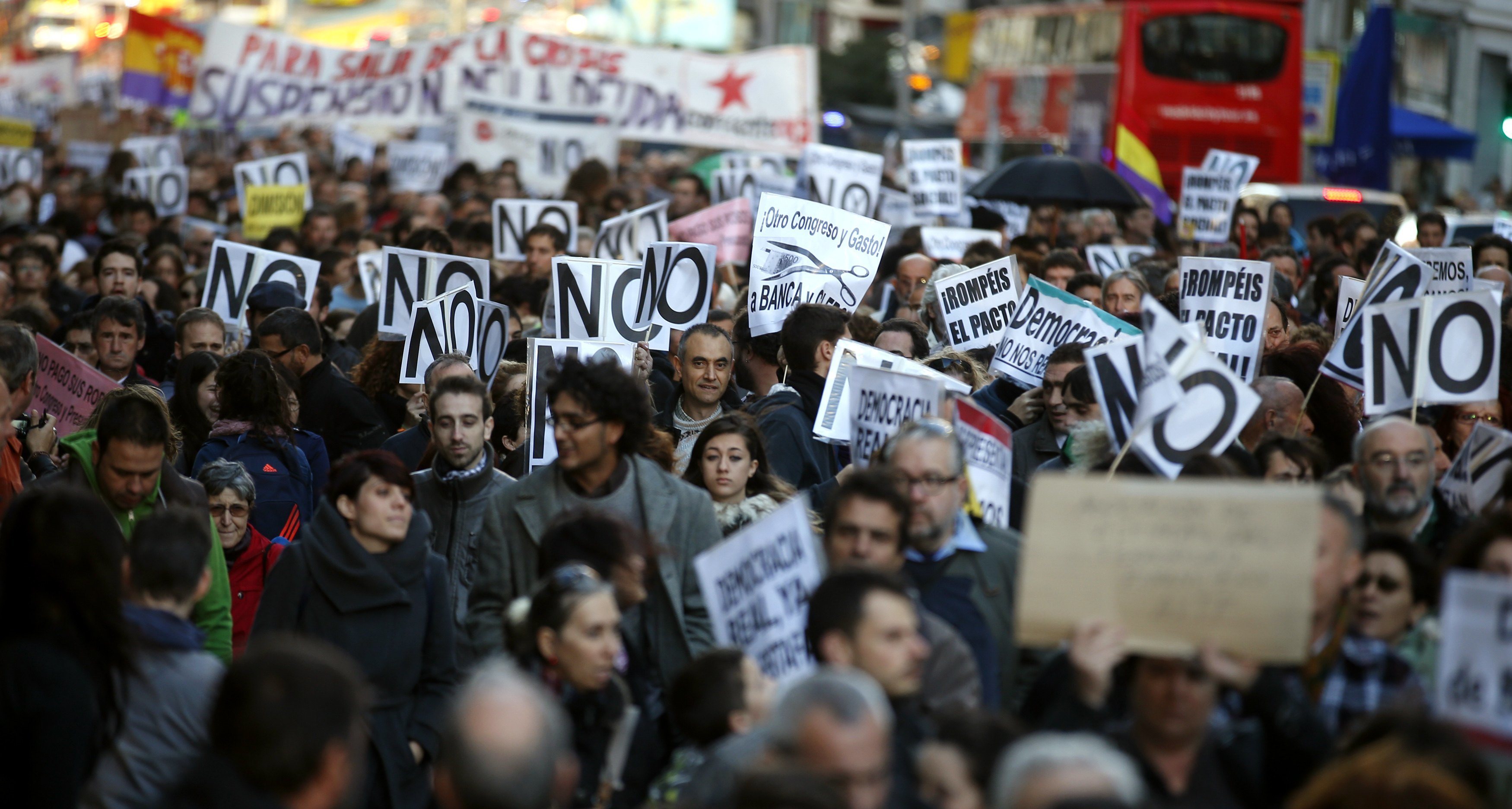 “Πλημμύρισαν” διαδηλωτές οι δρόμοι της Μαδρίτης