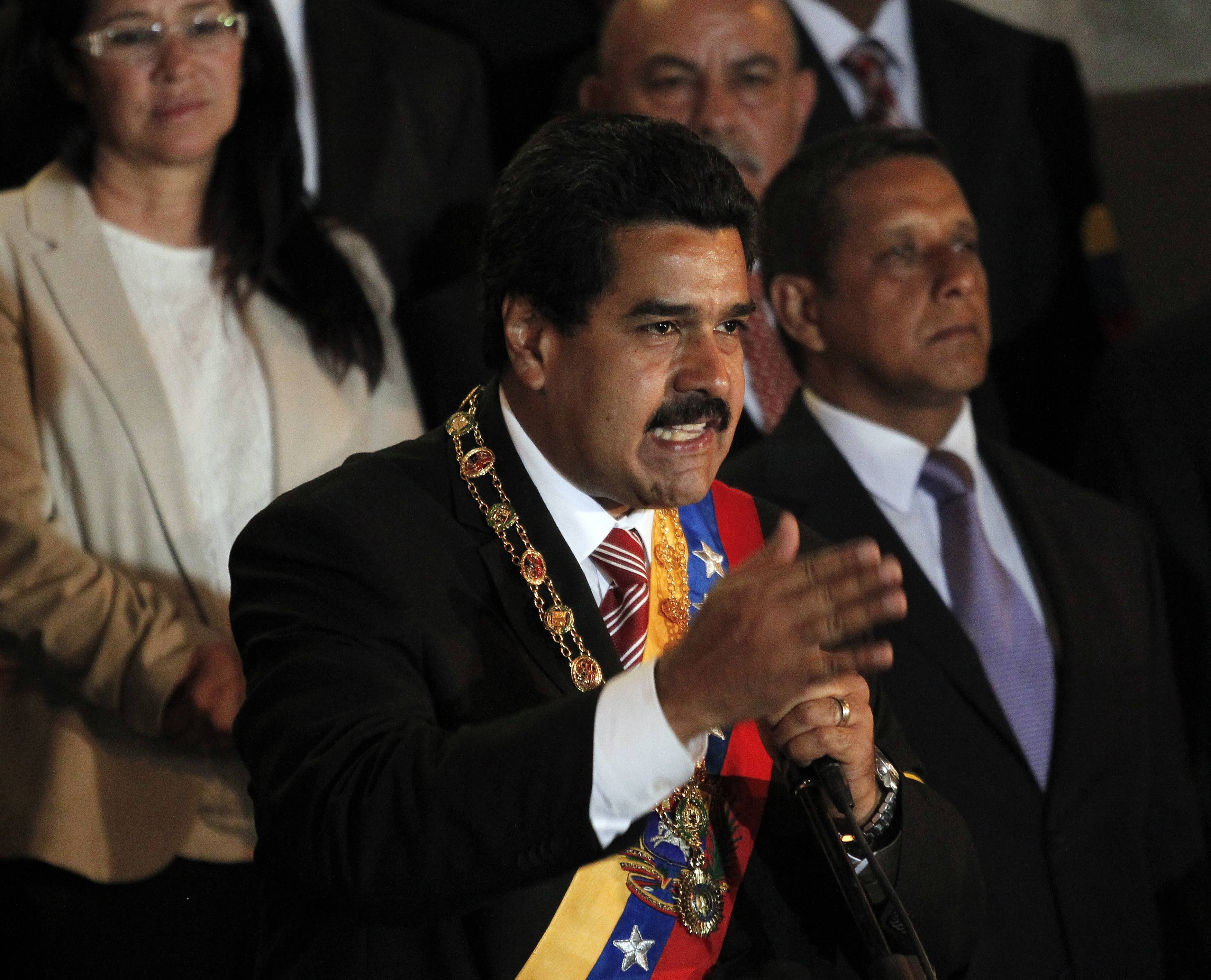 Βενεζουέλα: Ο Μαδούρο ορκίστηκε ως προσωρινός πρόεδρος της χώρας