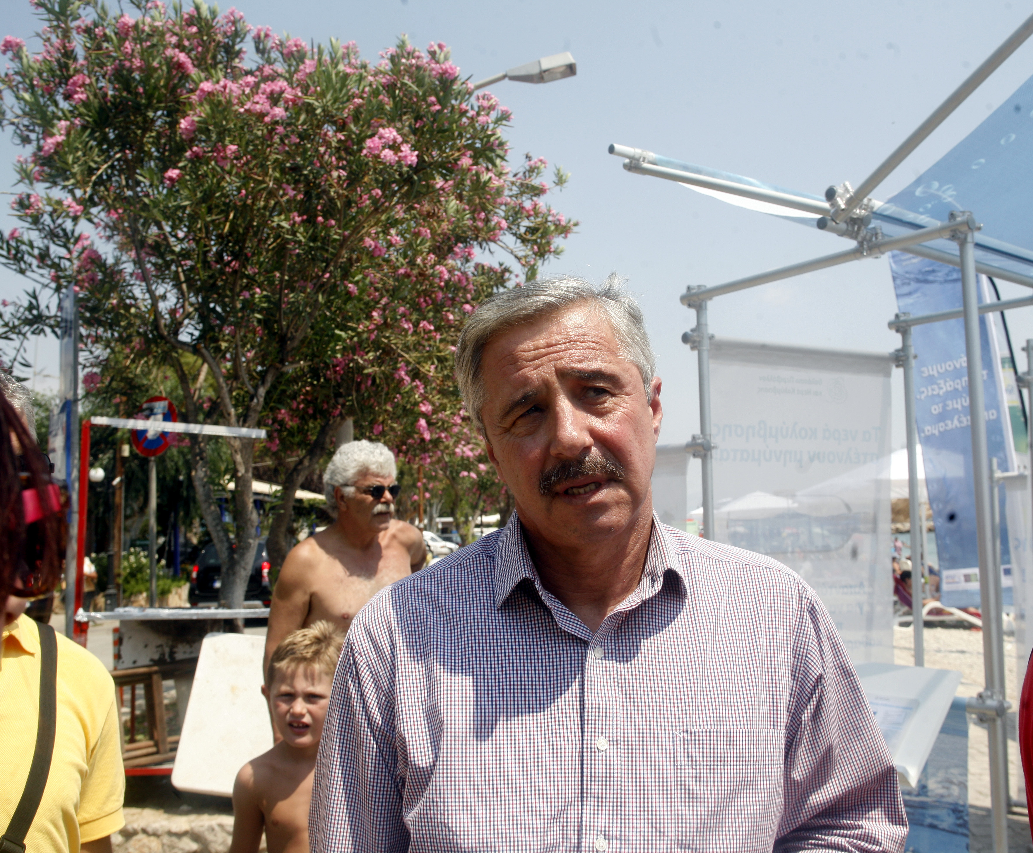 Γ. Μανιάτης: Βρισκόμαστε στο τελικό στάδιο αποκατάστασης της βλάβης στη Σαντορίνη