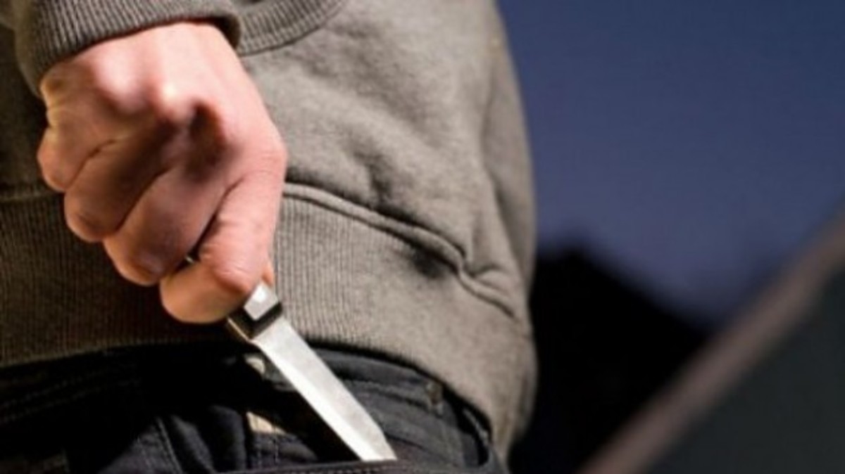 Πάτρα: Τον μαχαίρωσαν και του πήραν το αυτοκίνητο