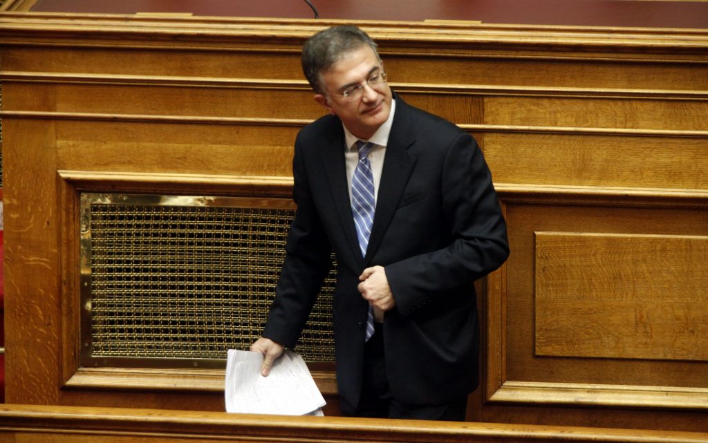 Όχι στις κυμαινόμενες δόσεις για όσους χρωστούν στο Δημόσιο