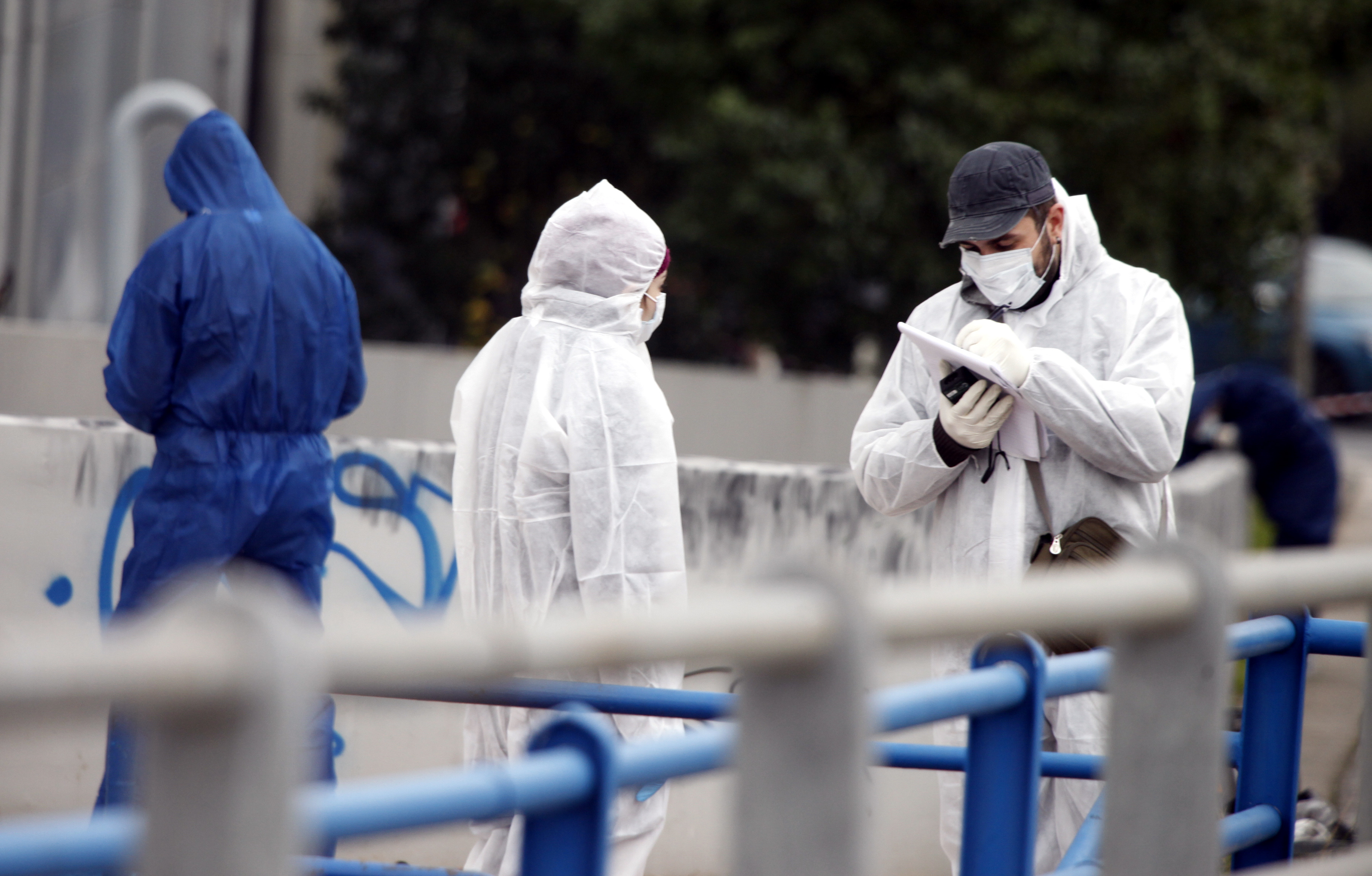 Η ΕΛΑΣ γυρνά στην εποχή των Μαζιώτη – Ρούπα για να λύσει το μυστήριο της επίθεσης στη ΝΔ