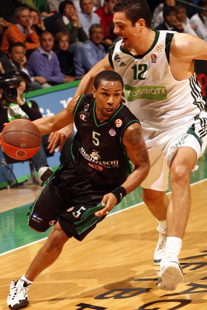 Διαψεύδει ο Παναθηναϊκός για ΜακΙντάιρ