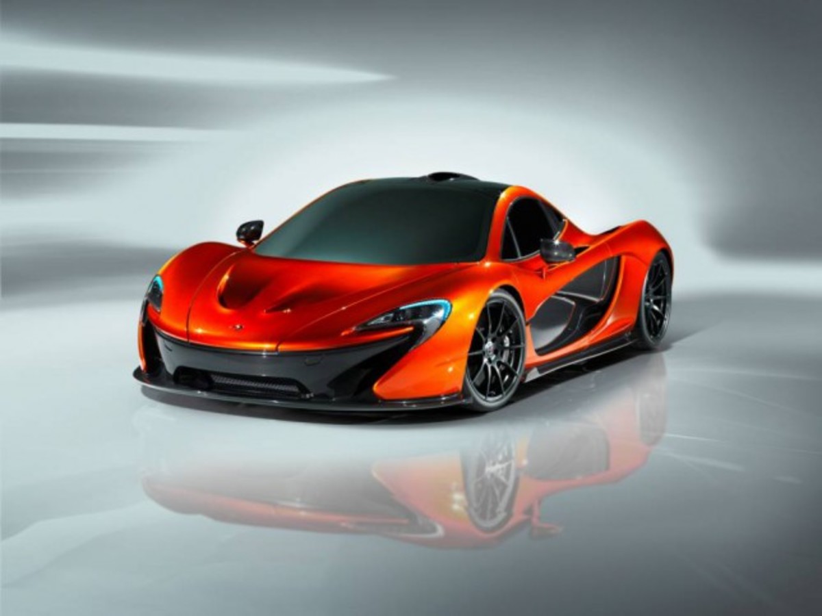 Αγόρασε McLaren 1 εκατ. δολαρίων και τη διέλυσε μέσα σε 24 ώρες! (ΦΩΤΟΓΡΑΦΙΕΣ)