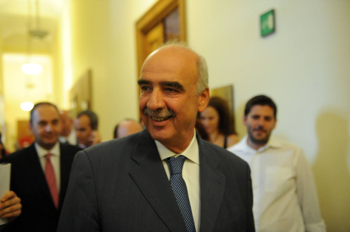 Εκλογές – Μεϊμαράκης: Μίλησε με Σαμαρά – Καραμανλή, έφαγε με την Ντόρα
