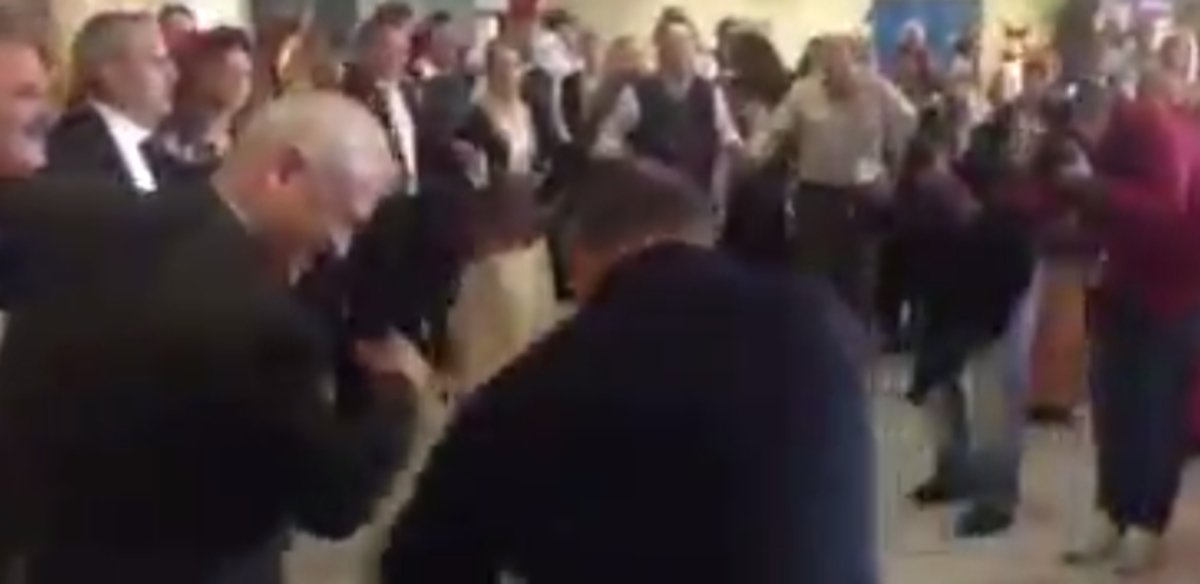 Ο χορός του Μελισσανίδη στη γιορτή της ΑΕΚ (VIDEO)