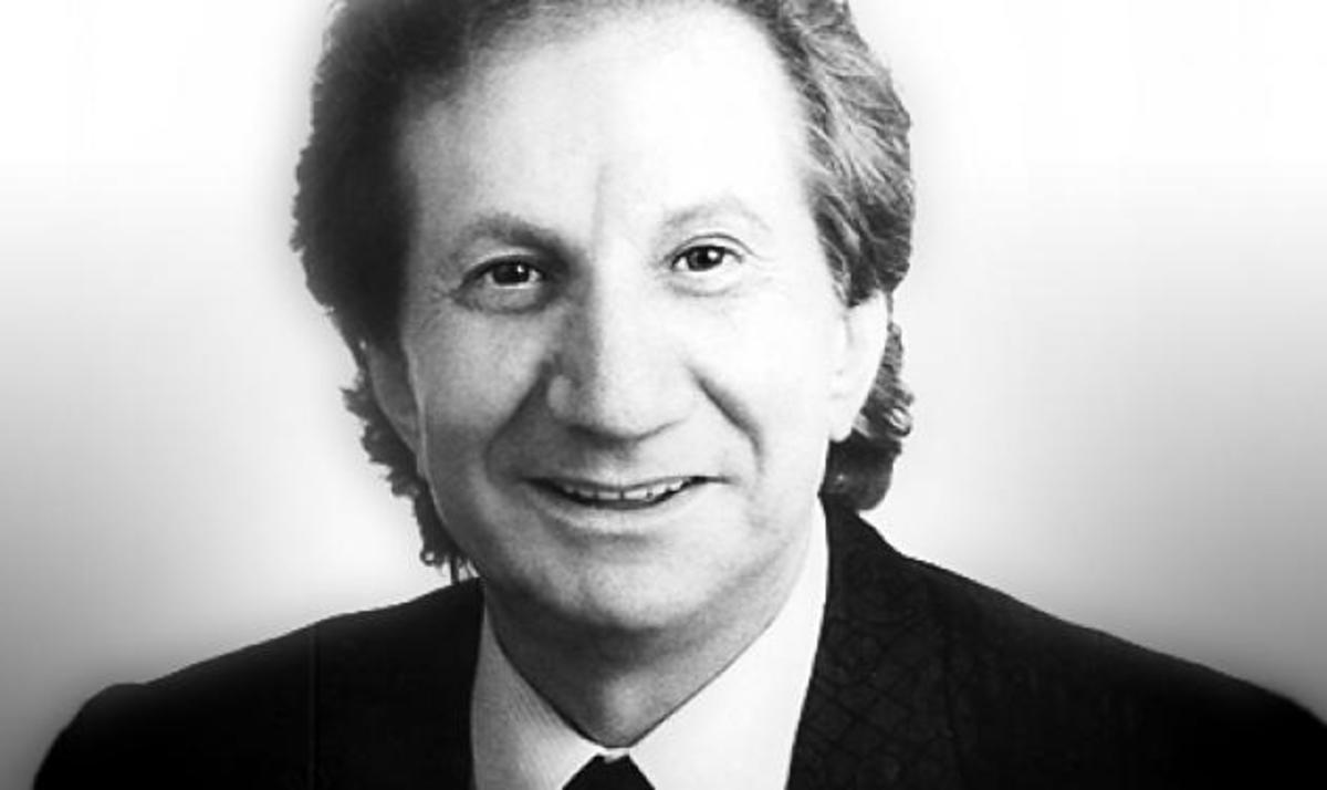 Πέθανε ο τραγουδιστής Μιχάλης Μενιδιάτης