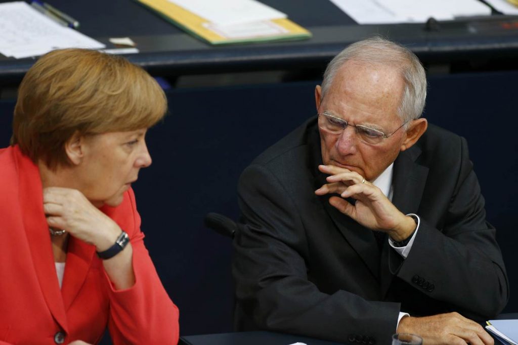 Επιμένουν οι Γερμανοί: Δεν χρειάζεται κούρεμα του εληνικού χρέους