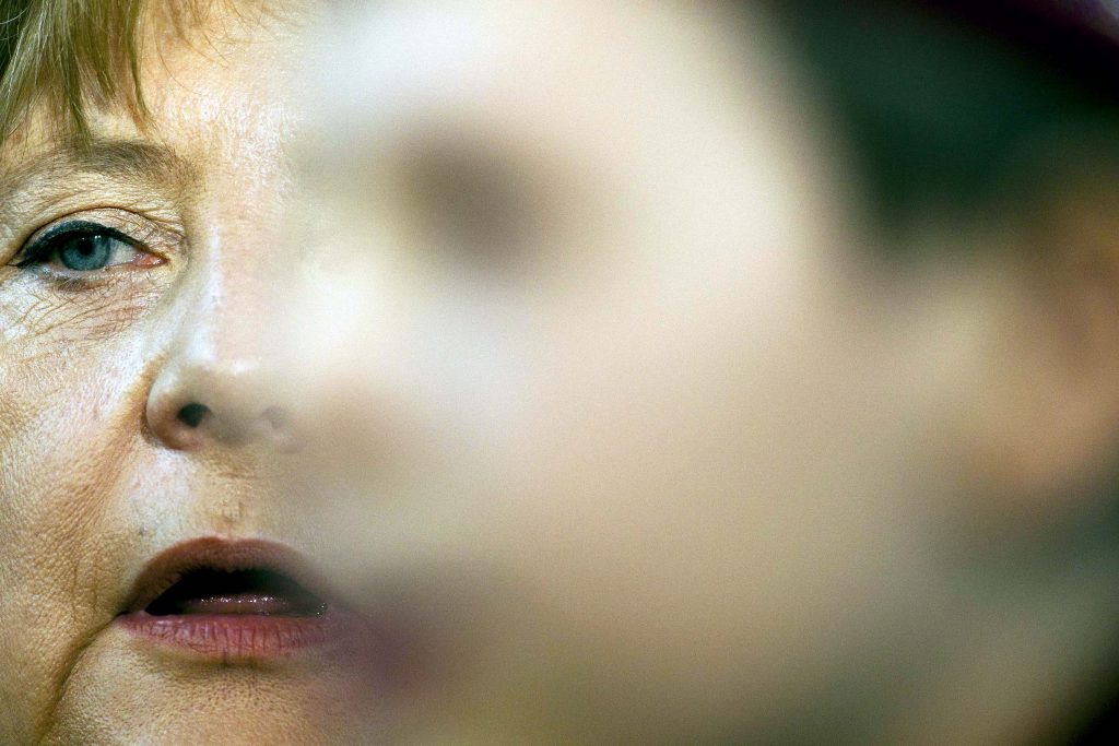 Μόνο μείωση επιτοκίων δέχεται η Γερμανία, όχι νέο πακέτο για την Ελλάδα