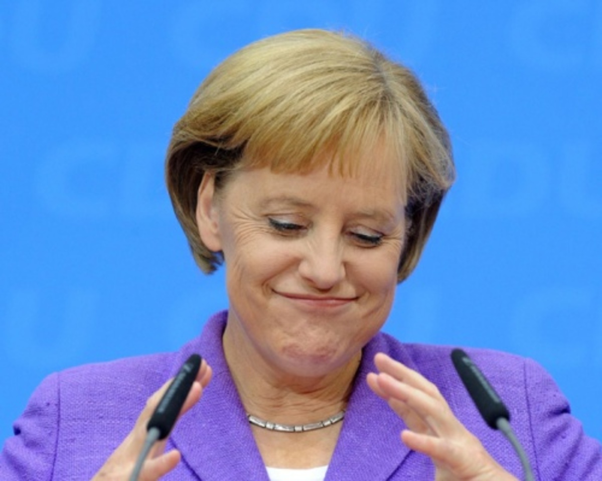 Η Merkel δουλεύει για ”ψίχουλα” 250.000 ευρώ ετησίως