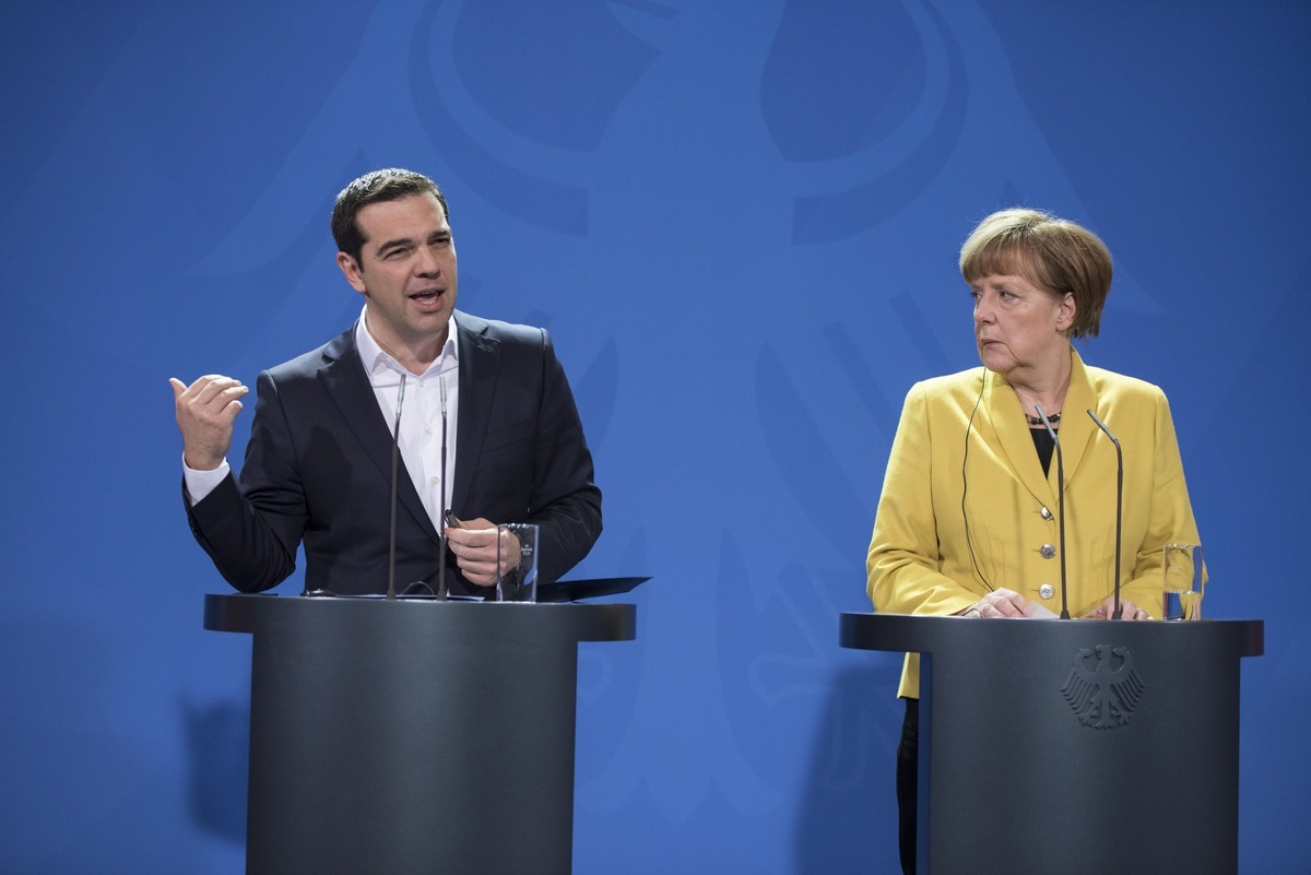 Η Μέρκελ φοβάται μήπως χρεωθεί την αποτυχία των διαπραγματεύσεων