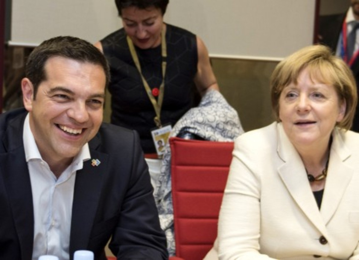 Τσίπρας από Βρυξέλλες