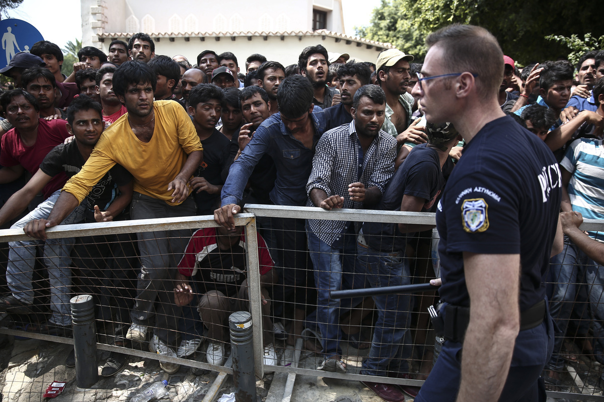 Παρέμβαση Αβραμόπουλου για το μεταναστευτικό ζητά ο δήμαρχος Κω