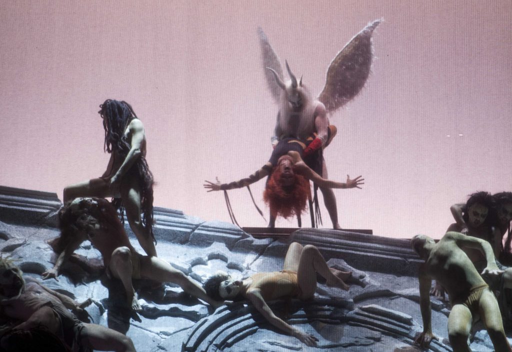 Μία ακόμα τελευταία παράσταση για τους Δαίμονες!