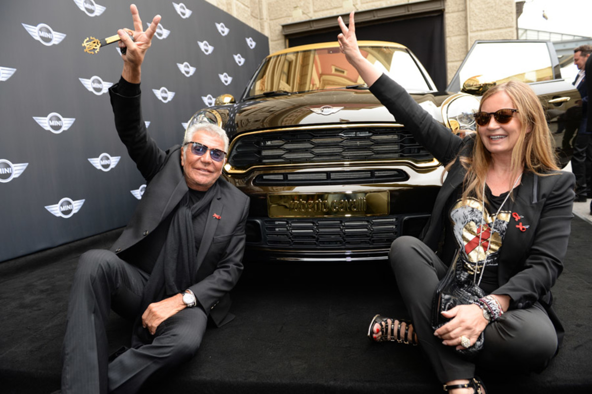 Ο Roberto και η Eva Cavalli αποκάλυψαν το Life Ball MINI 2013