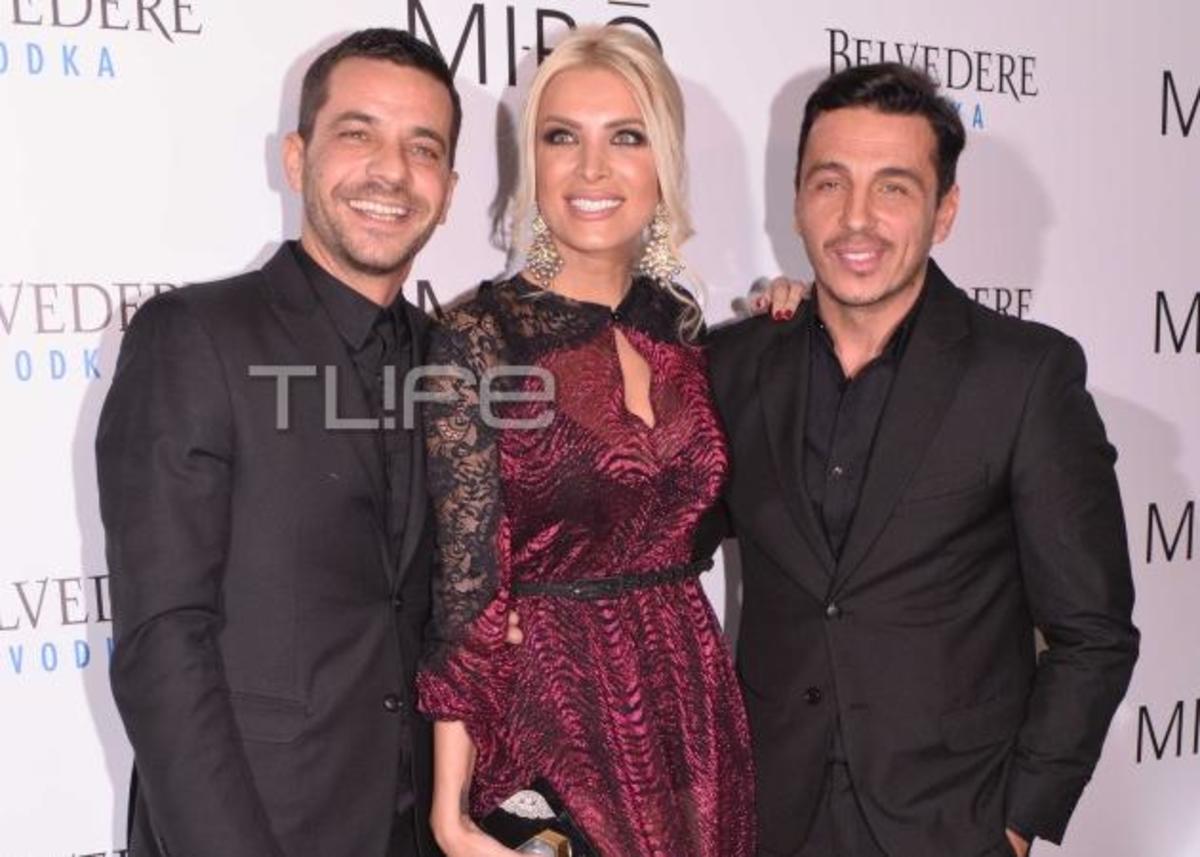 Δείτε τι φόρεσαν οι celebrities, στο fashion show των Mi -Ro! Φωτογραφίες