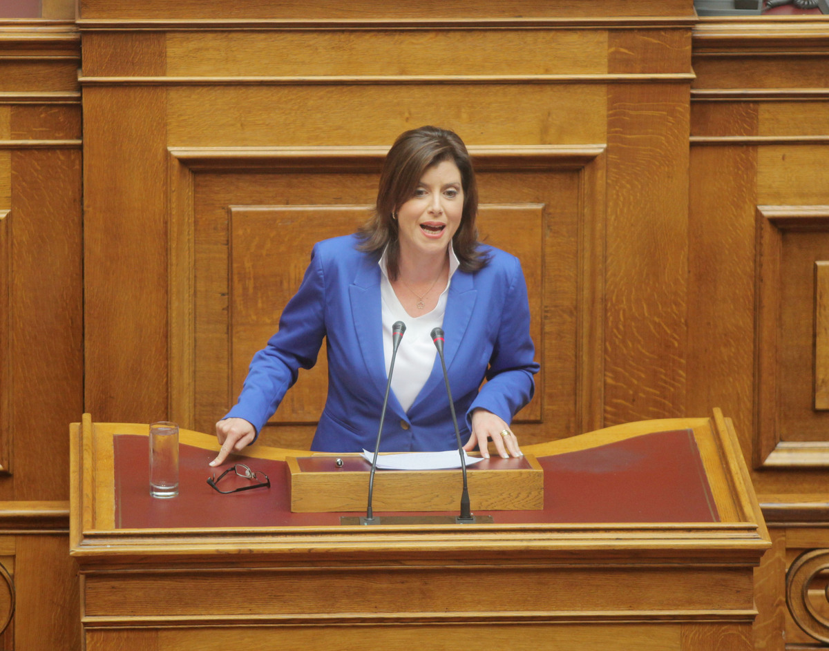 Οι ειρωνείες της Α. Μισέλ Ασημακοπούλου και το επεισόδιο με τον Βλάχο