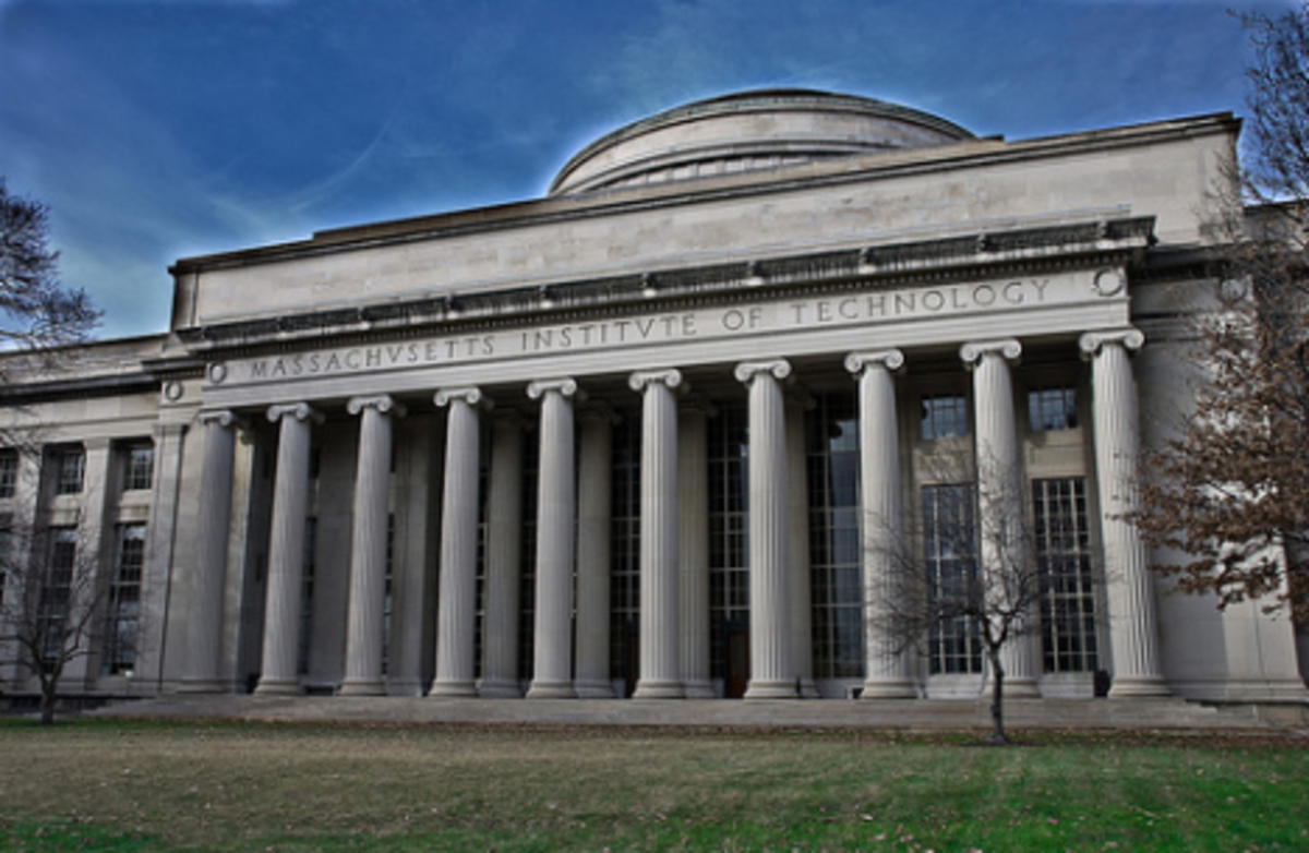 To MIT κορυφαίο πανεπιστήμιο στον κόσμο