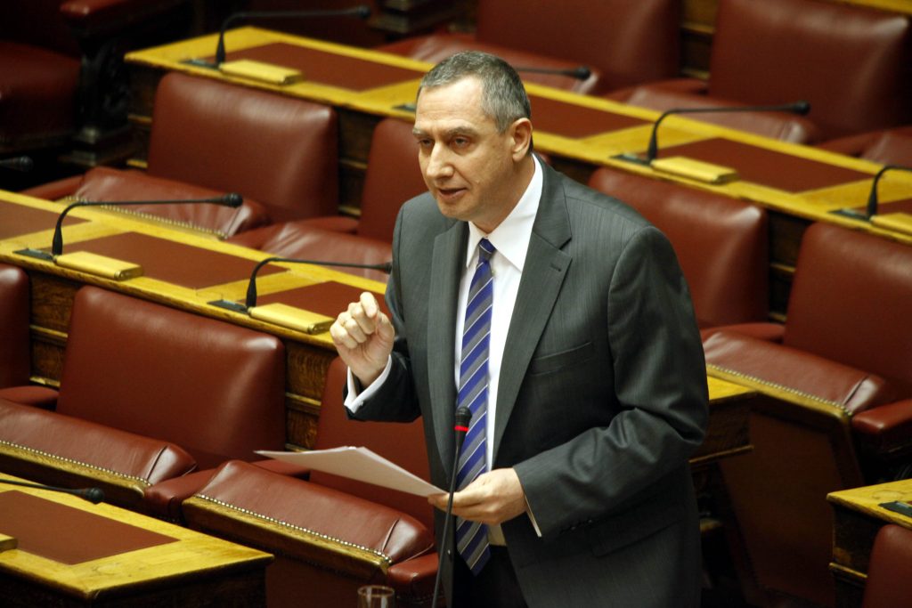 “Μπηχτές” Μιχελάκη για τα πιθανά νέα μέτρα και για υπουργούς