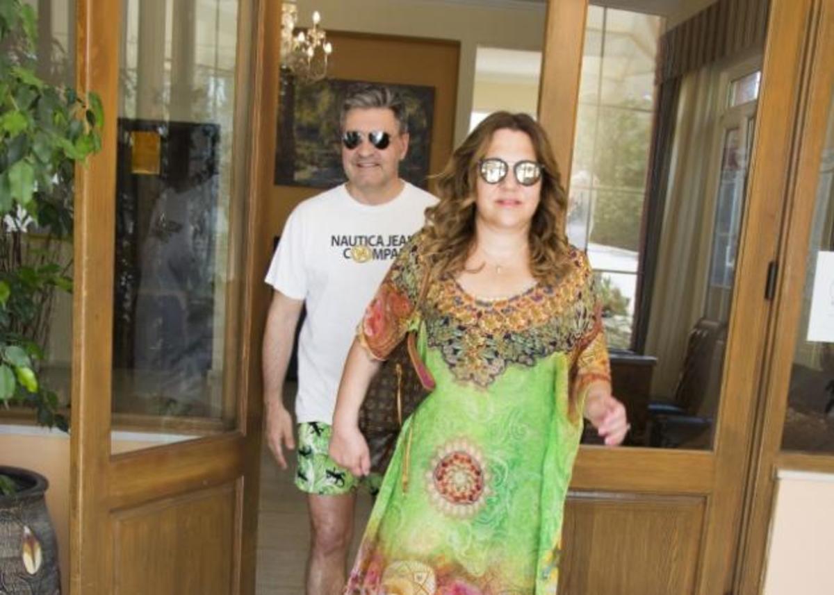 Η σέξι πλευρά της Μοιραράκη – Ποζάρει με μπικίνι πλάι στην πισίνα!