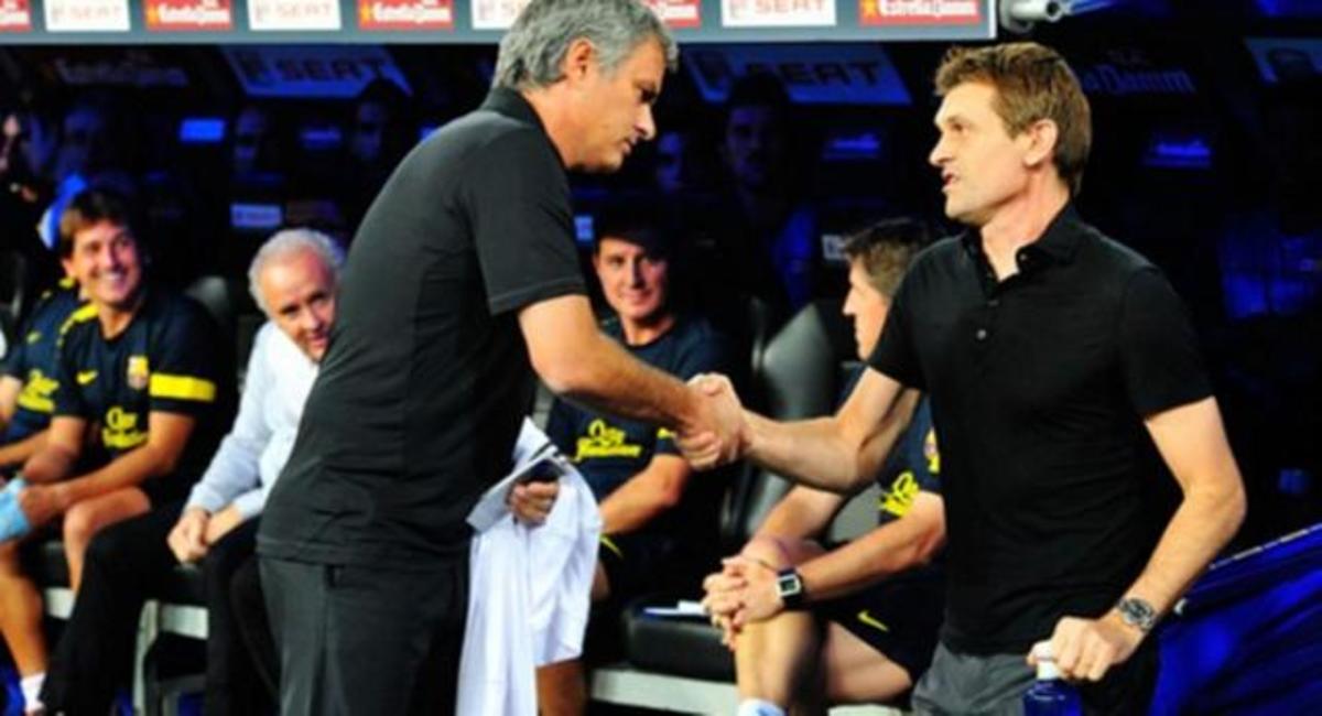 Στο πλευρό του Βιλανόβα και ο Μουρίνιο