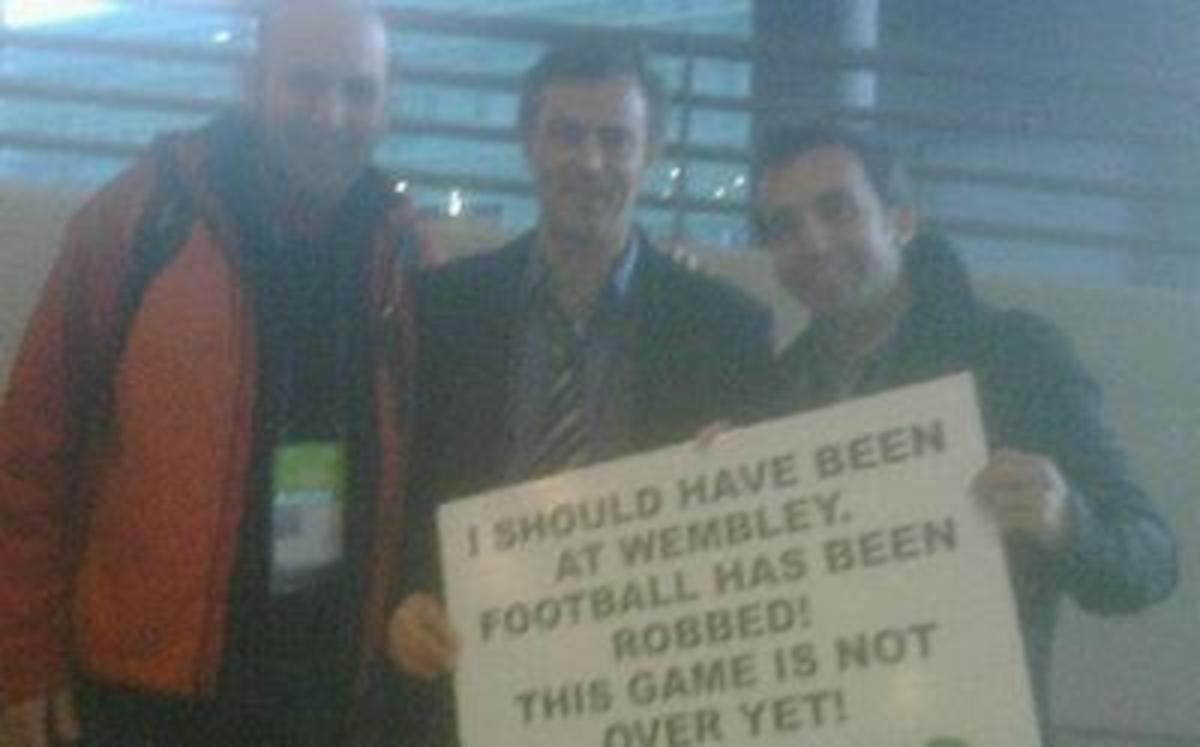 Διαμαρτυρία Μουρίνιο στο Γουέμπλεϊ!