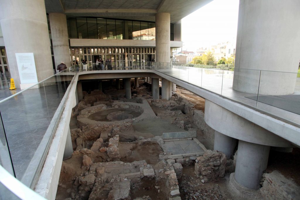 Λιγότερα έσοδα στα μουσεία τον Ιούλιο