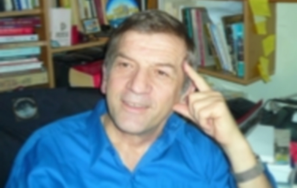 Αλβανοί εθνικιστές απειλούν Έλληνα καθηγητή στο Αργυρόκαστρο