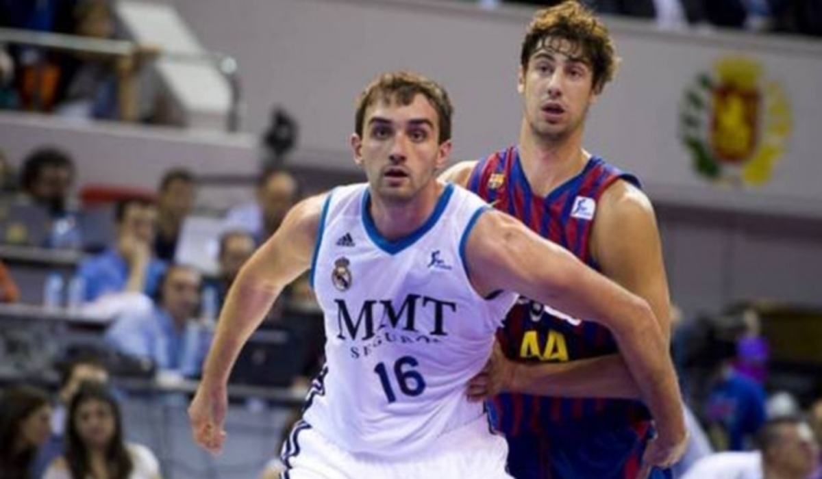 Ο Μίρζα Μπέγκιτς στην Αθήνα για τον Ολυμπιακό