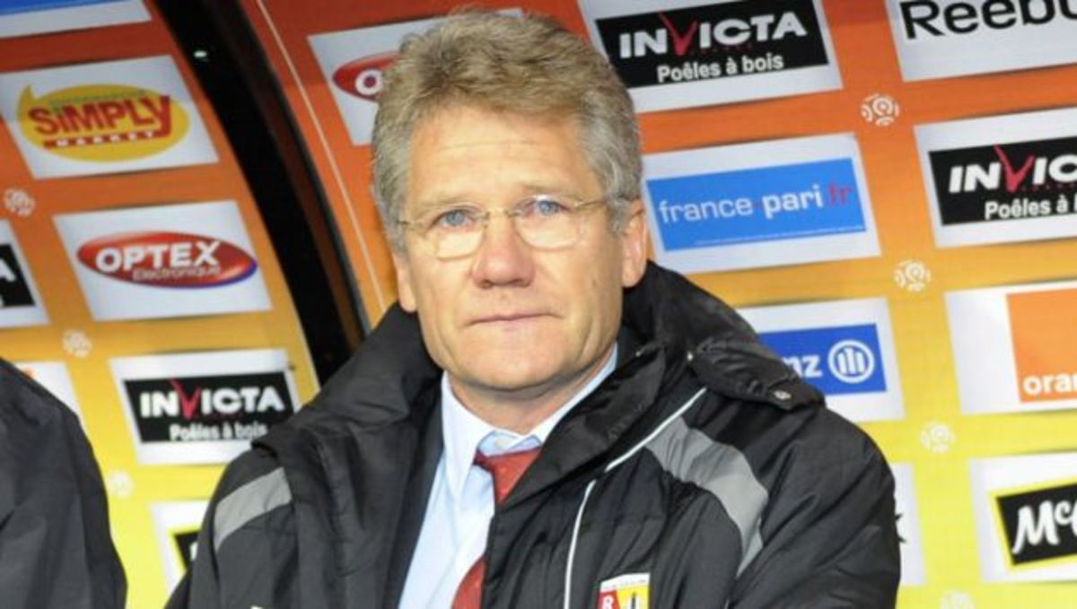 “Θολό τοπίο” για Μπόλονι – Πάει… διακοπές!