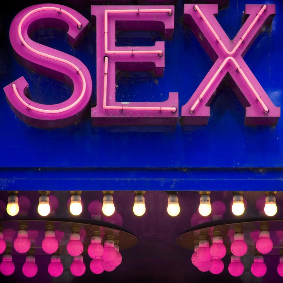 Έταζαν σε νεαρές κοπέλες δουλειά αλλά τις προωθούσαν στην πορνεία